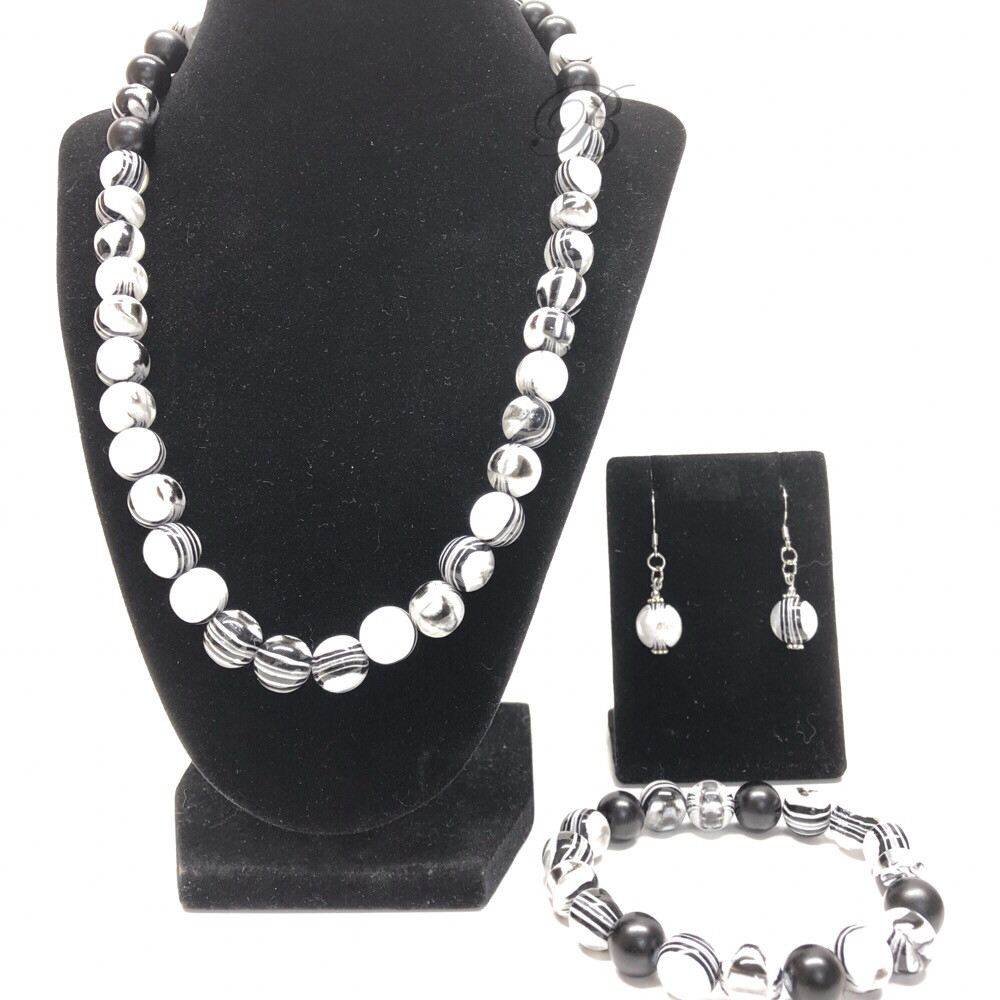 Black &amp; White Swirl Necklace Bracelet Earrings Set