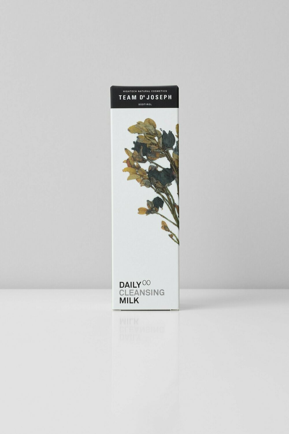 DAILY CLEANSING MILK, 200 ml