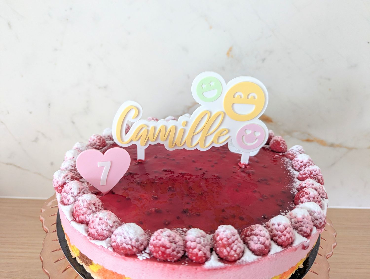 Taarttopper met smiley&#39;s - met naam