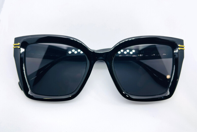 Classic Cateye Black 