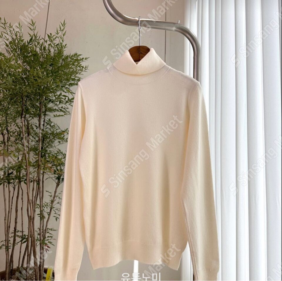 Knitted Genser cotton Blue
