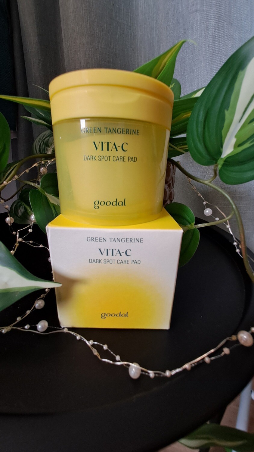 Goodal Dark Spot Vitamin C Toner Pad 70pcs (BBD OCT 30,2026)