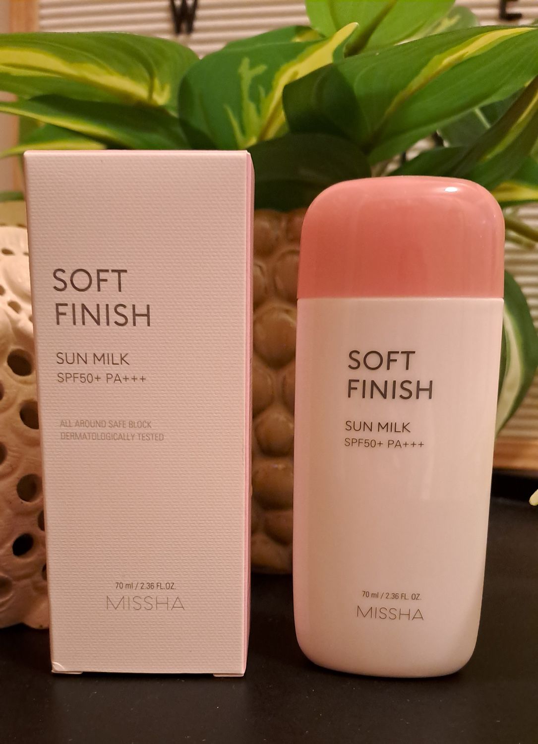 Missha Soft finished sun milk spf 50+ pa+++
Expiration date june 26,2026