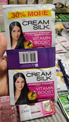 CREAMSILK STAND OUT STRAIGHT CONDITIONER 12 SACHETS