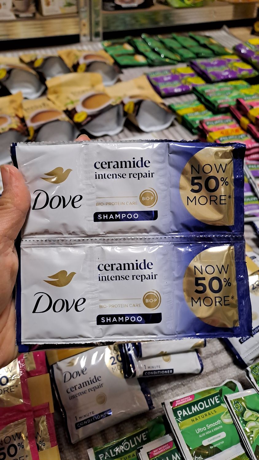 DOVE CERAMIDE INTENSE REPAIR CONDITIONER 12 SACHETS