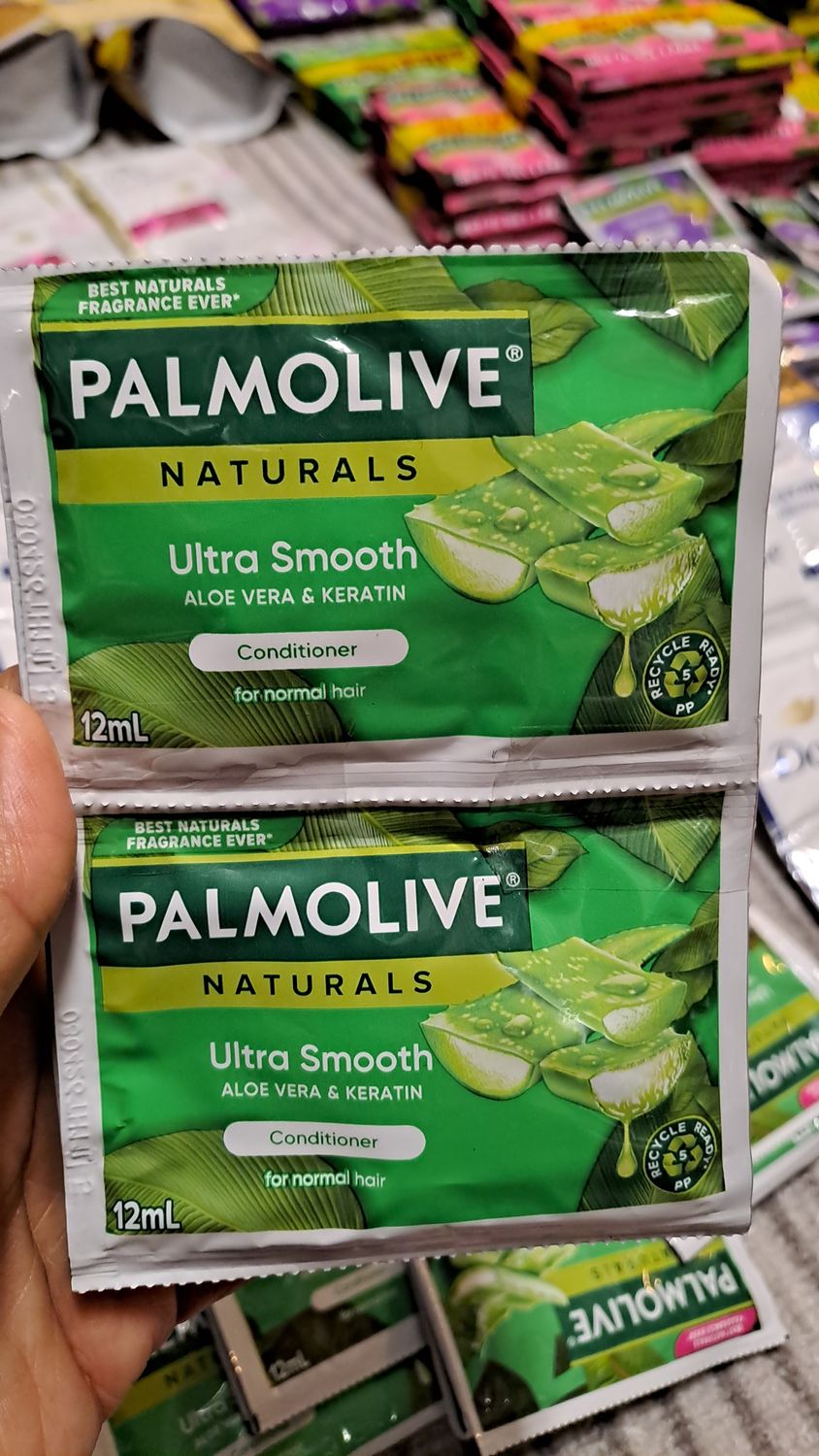 PALMOLIVE ULTRA SMOOTH CONDITIONER 6 SACHETS