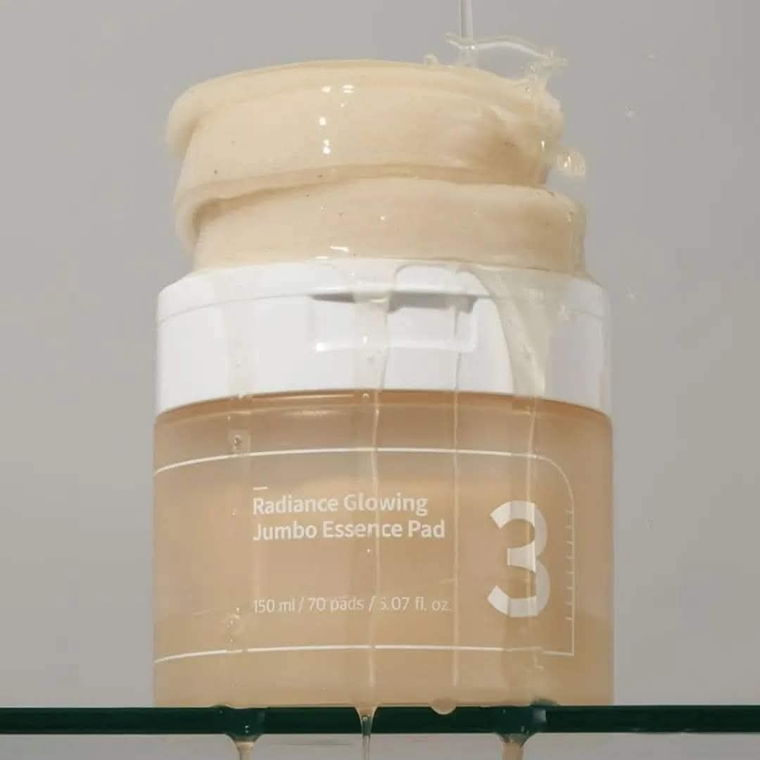 NUMBUZIN NO3 RADIANCE GLOWING JUMBO ESSENCE PAD 150ML 70 PADS EXP NOV 28,2027