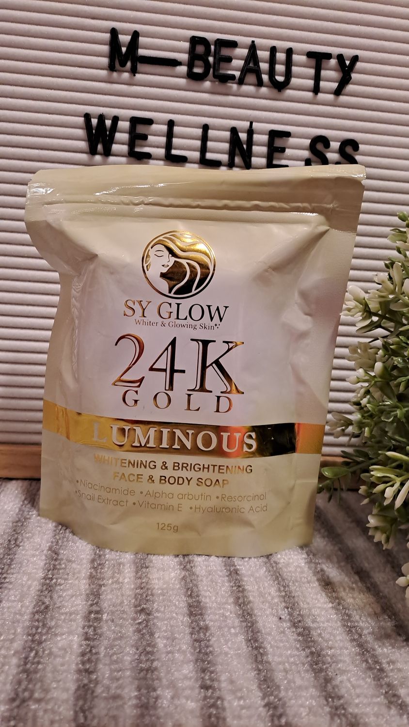 SY GLOW 24K GOLD LUMINOUS WHITENING &amp;BRIGHTENING SOAP 125G
