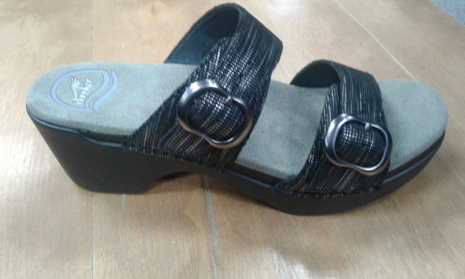 Sophie Black Metallic