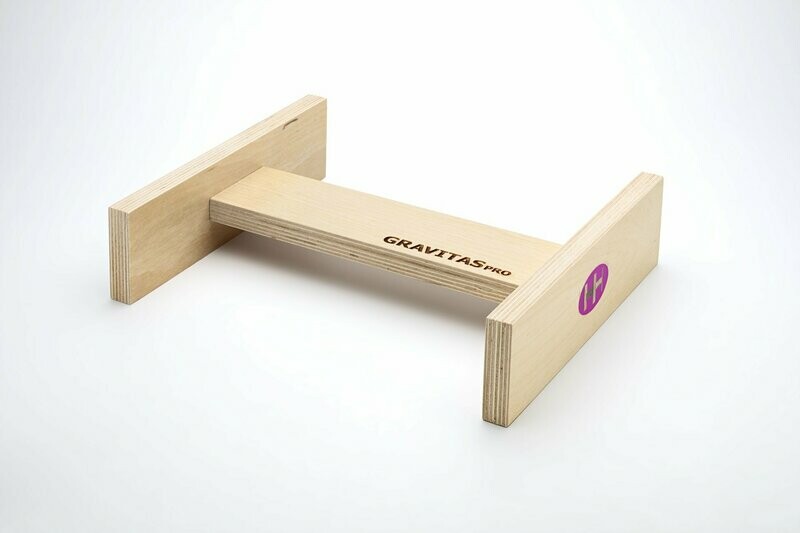 GRAVITAS PRO - Women's