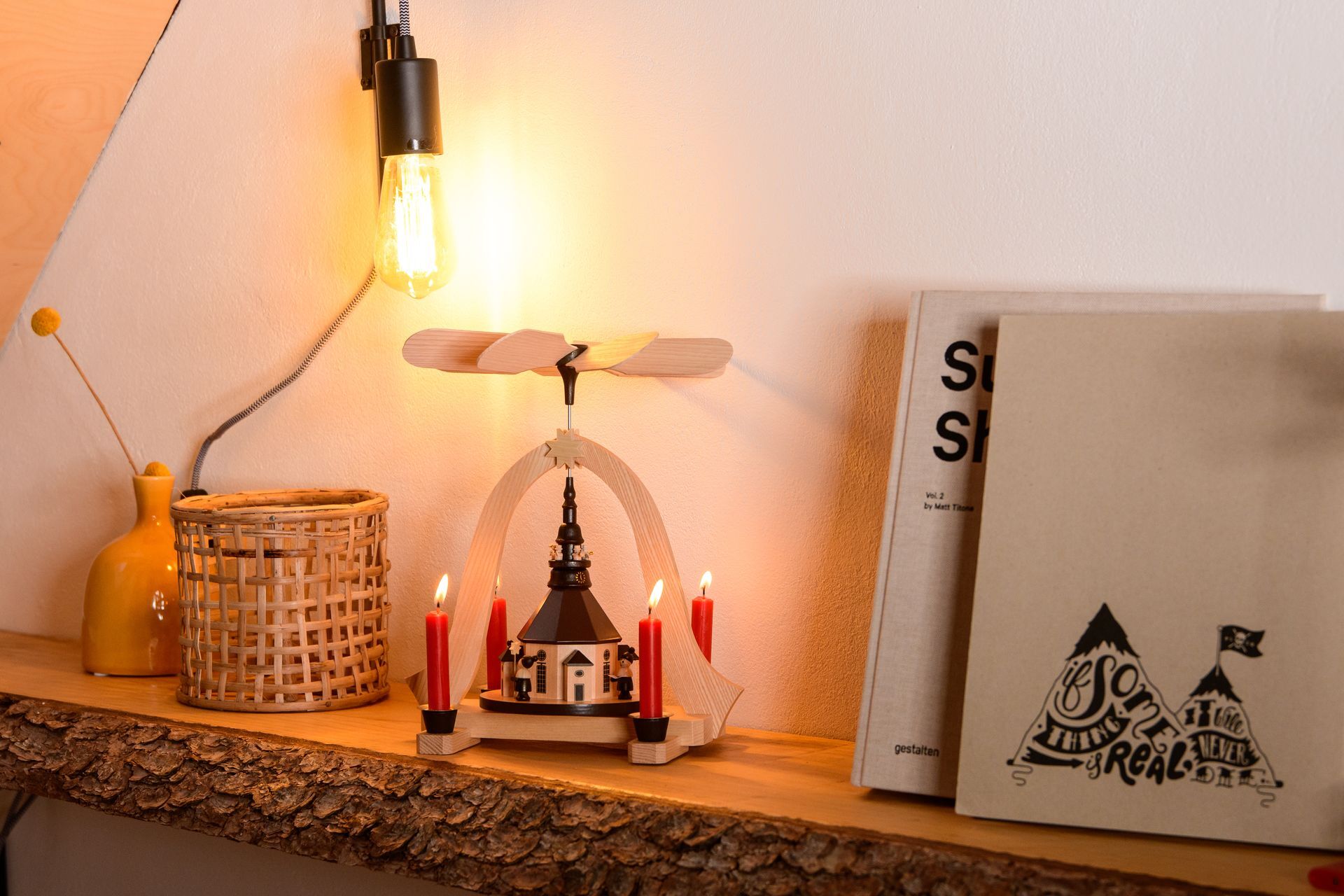 Pyramide Seiffener Kirche