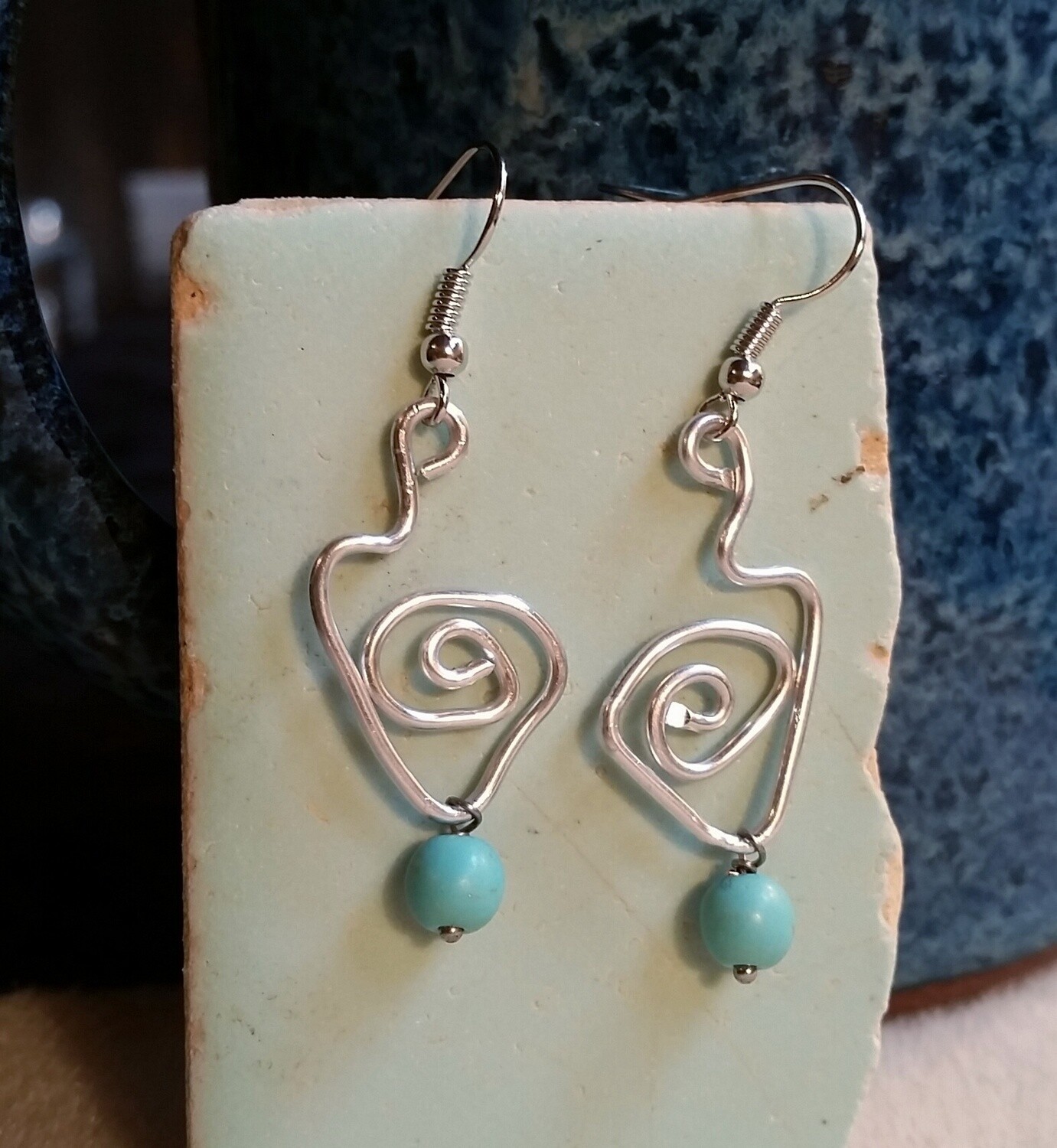 Twisted Silver with Turquoise Howlite