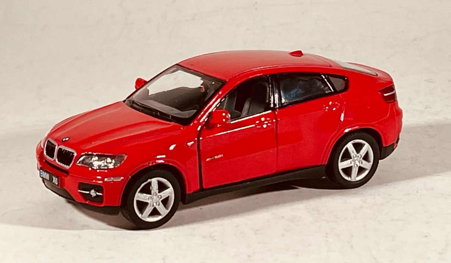 KINSMART BMW X6 1:38 red