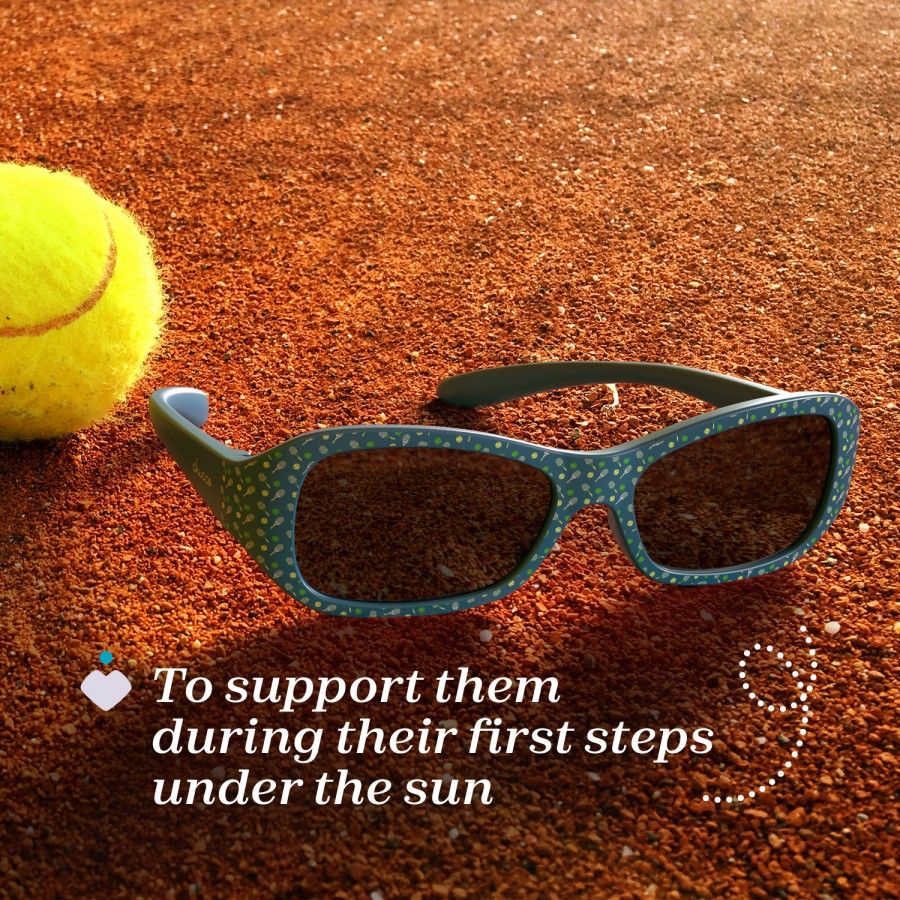 CHICCO ОЧИЛА ЗА СОНЦЕ ЗА МОМЧЕ 12М+