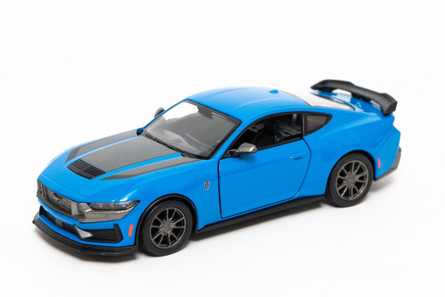 KINSMART 2024 Ford Mustang Dark Horse 1:38 blue
