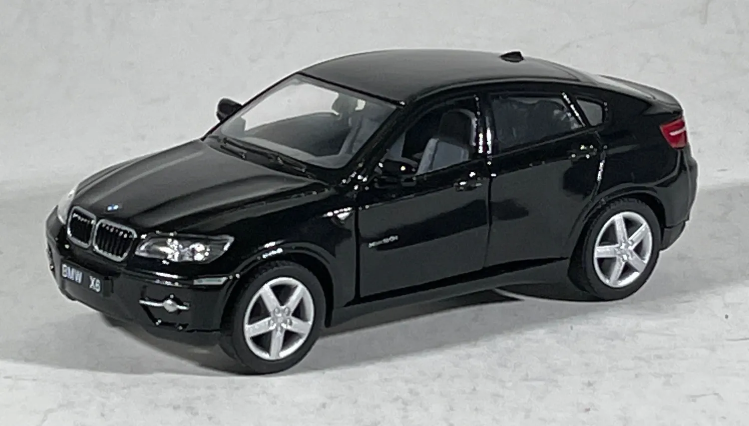 KINSMART BMW X6 1:38 black