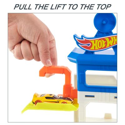 Hot Wheels ®Attacking Shark Escape
