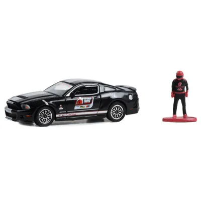 1:64 Shelby GT500 #68 2010 - OPTIMA Ultimate Street Car Invitational with Race Car Driver