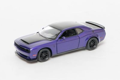 KINSMART 2023 Dodge Challenger SRT Demon 170 1:40 purple