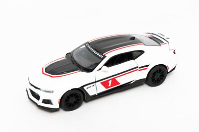 KINSMART 2017 Camaro ZL1 with printing 1:38 white