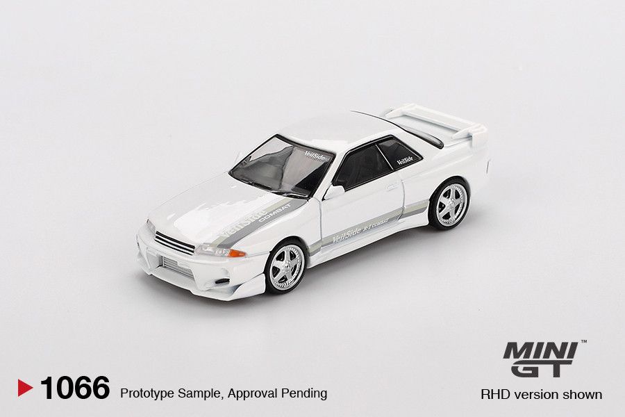 1:64 Nissan Skyline GT-R (R32) VeilSide Combat C-I, White, 2011 (RHD) - MINI GT