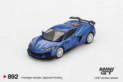 1:64 Chevrolet Corvette C8 Z06 2023 Elkhart Lake Blue Metallic 2023 (LHD) - MINI GT