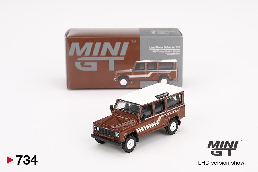 1:64 Land Rover Defender 110 County Station Wagon Russet Brown 1985 (LHD) - MINI GT