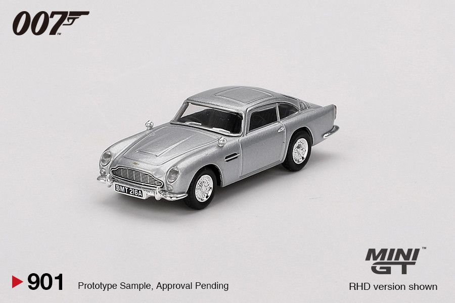 1:64 Aston Martin DB5 James Bond 007 "Thunderball" English Blister Packaging, 1965 (RHD) - MINI GT