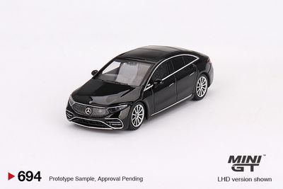 1:64 Mercedes-Benz EQS 580 4MATIC Black 2023 (LHD) - MINI GT
