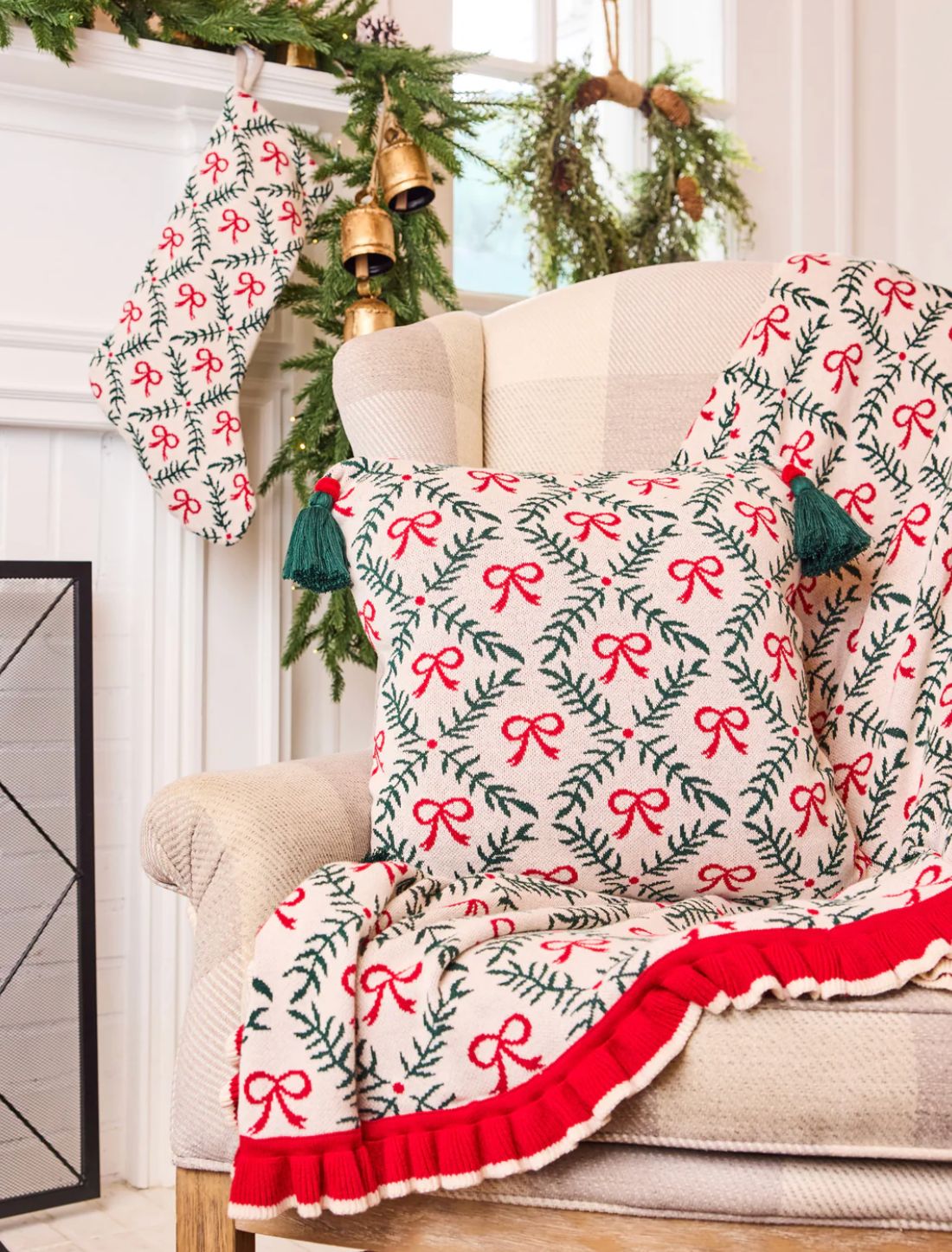 Holiday Trellis Pillow