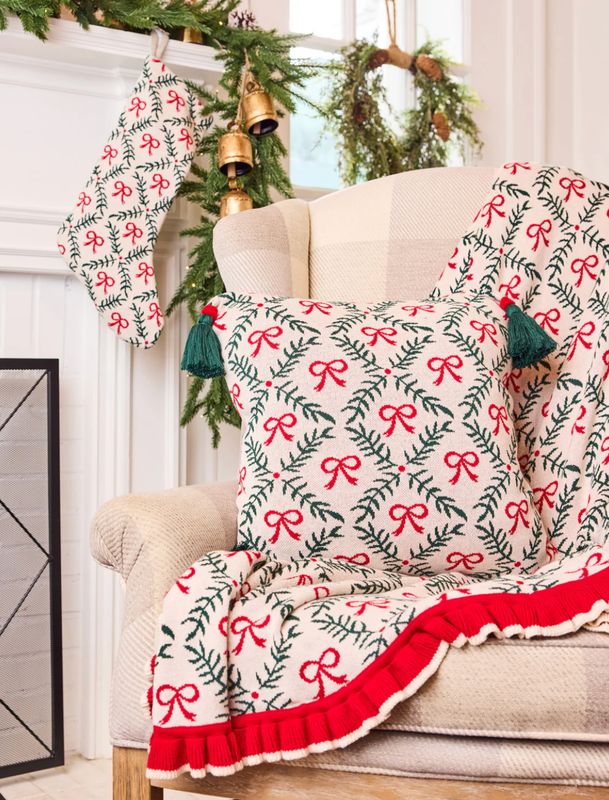 Holiday Trellis Pillow