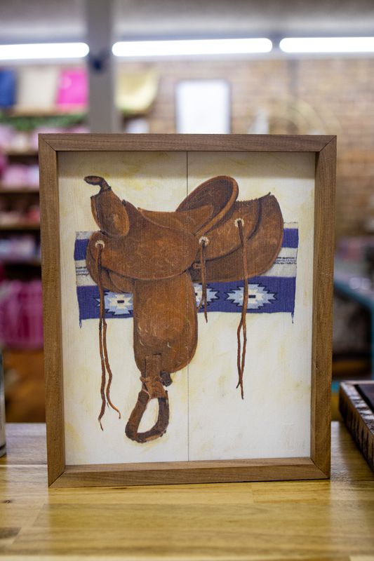 Western Saddle Sign