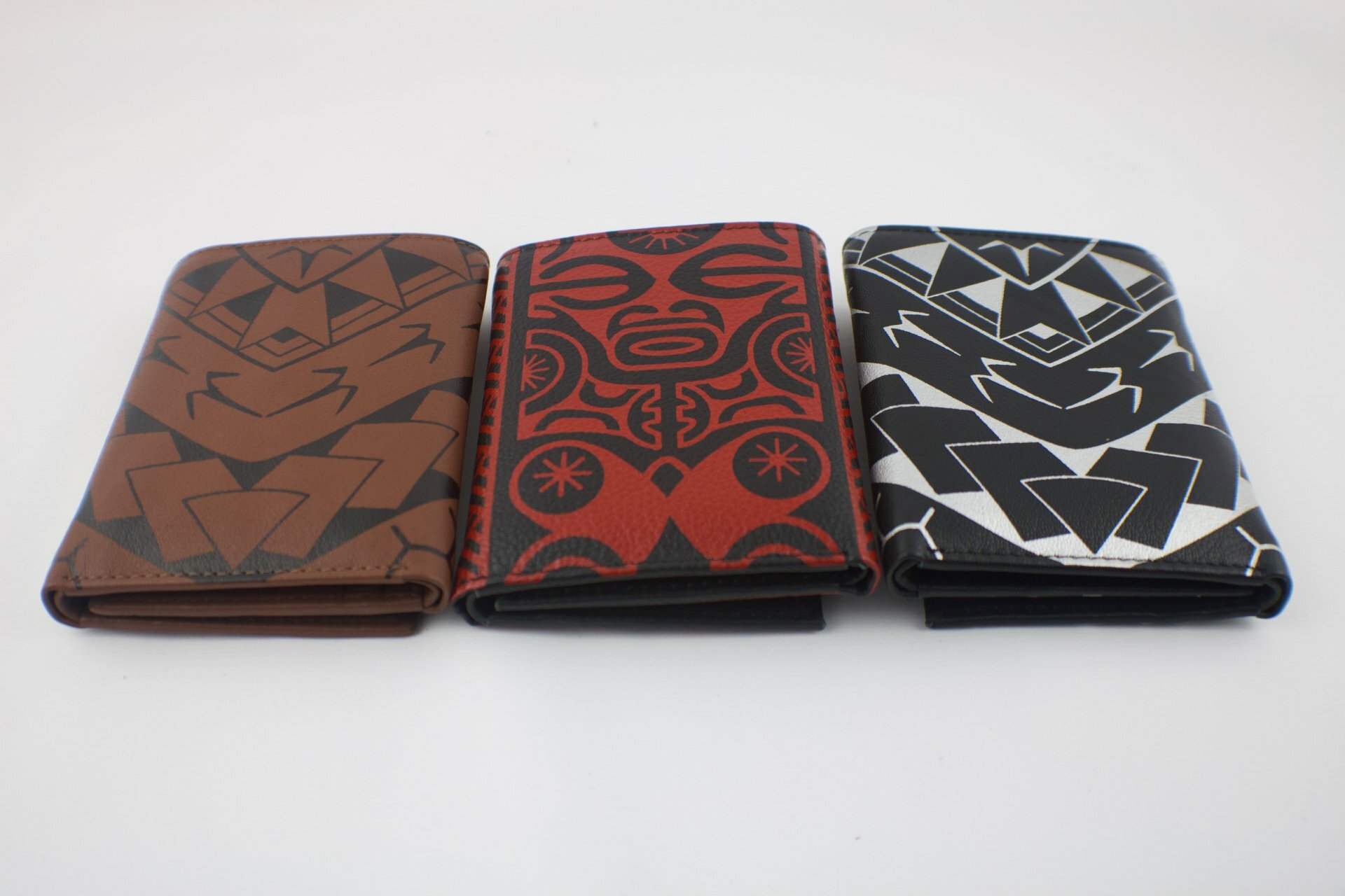 NA KOA Trifold Leather Wallet