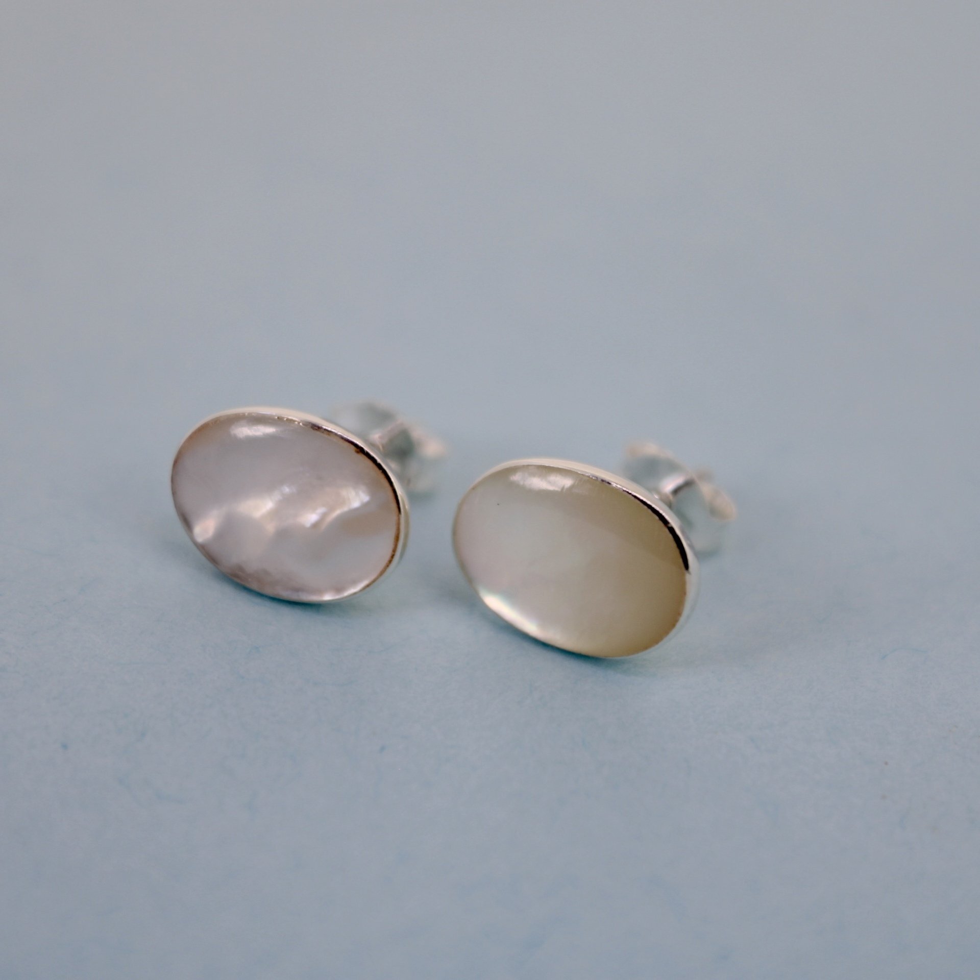 Silver Mother of Pearl Shell Oval Stud Earrings