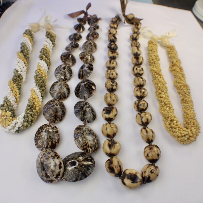 Assorted Hawaiian Lei's