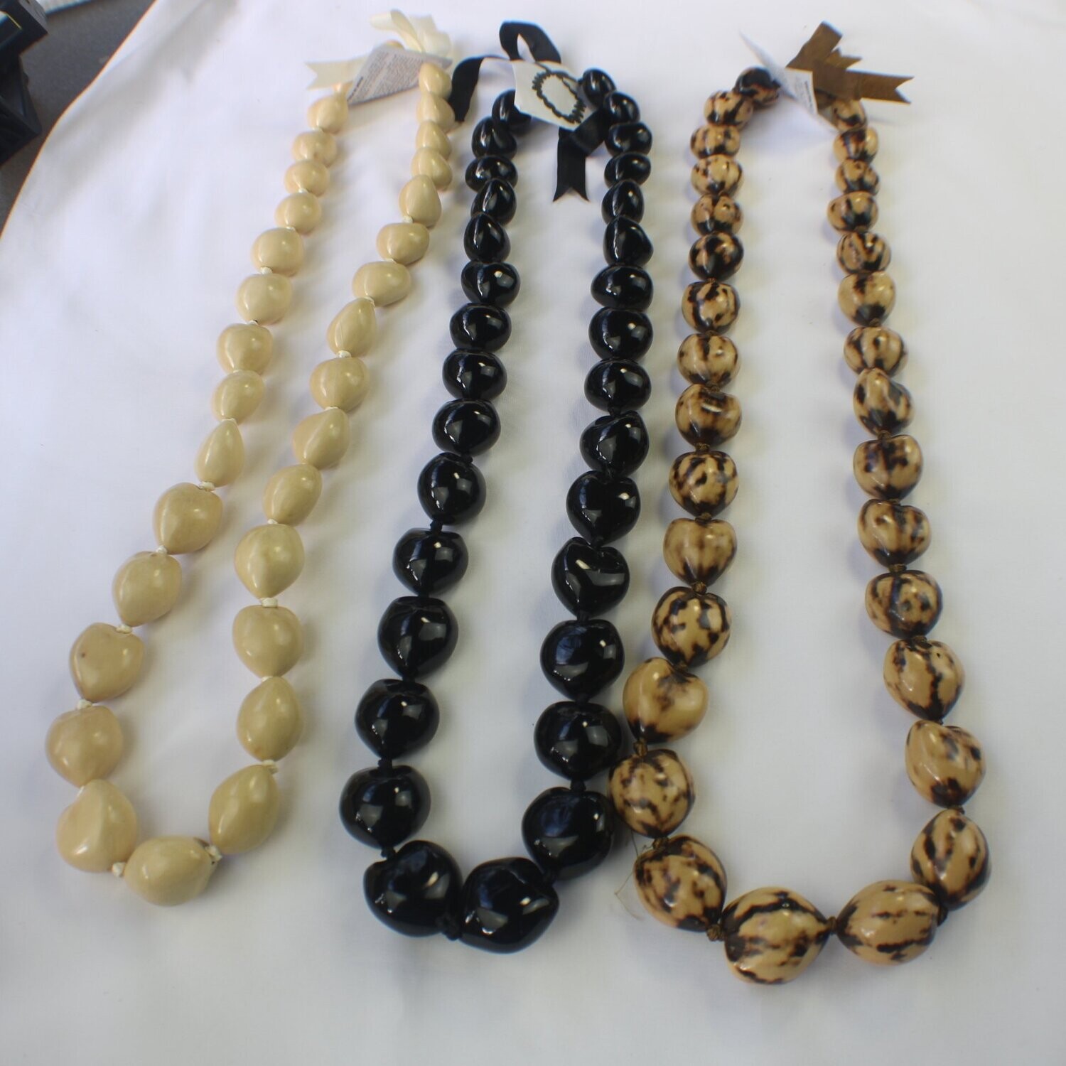 Hawaiian Kukui Nut Lei  Necklace (3 Colors)