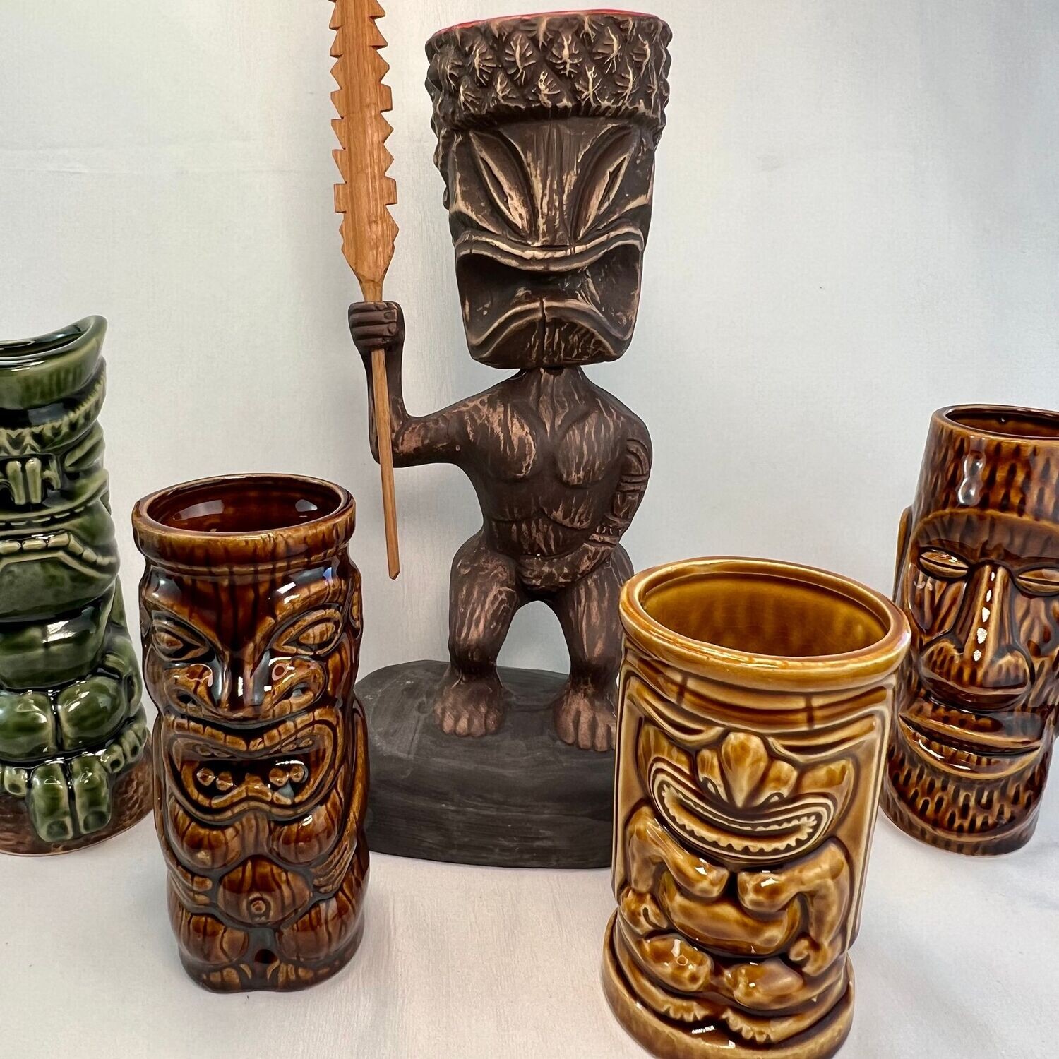 1970'S〜 Tiki マグ ヴィンテージ　Hawaii セット ビンテージ ティキマグ 2個セット ハワイ Hawaii ティキファーム