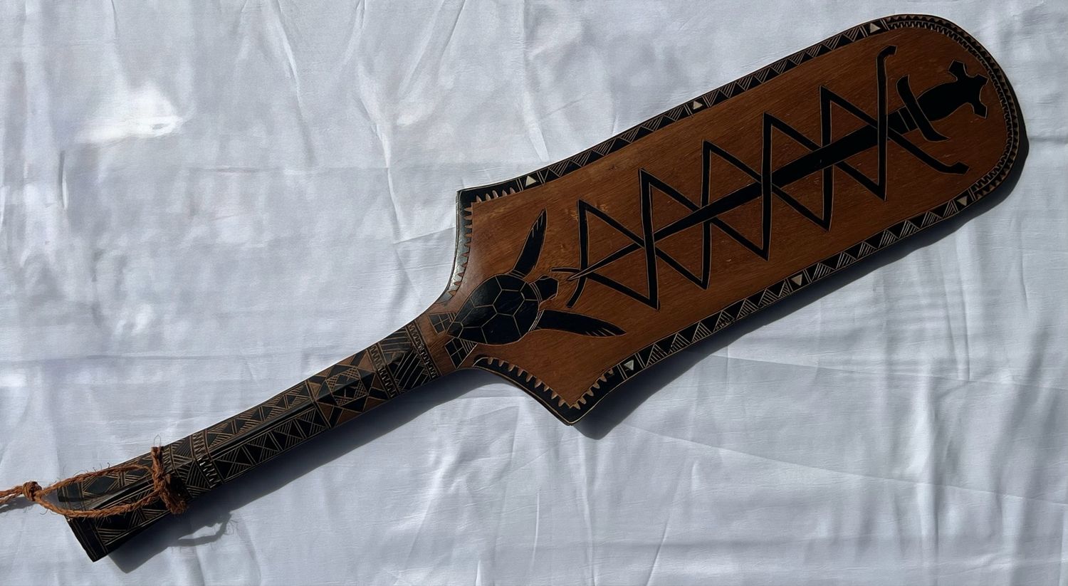 Fijian Kinikini War Club with Turtle 30”