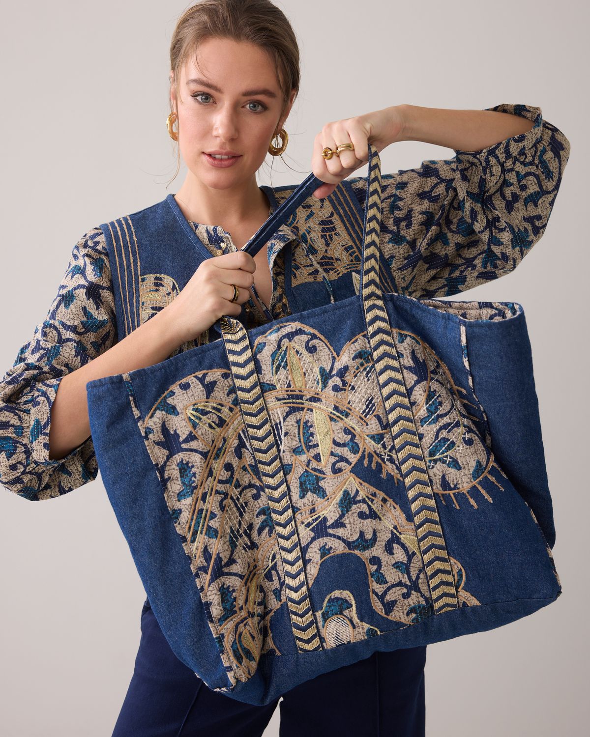 8S964-12212 blauw