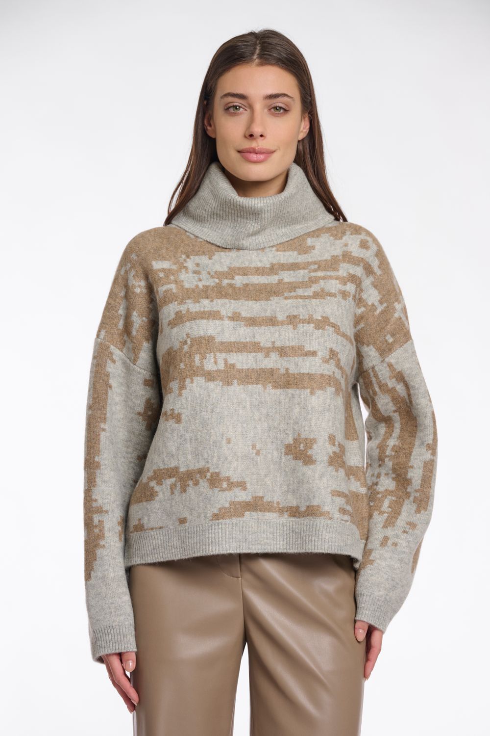 Izzie5002512 cognac