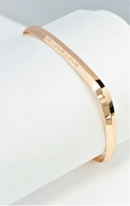 Original personalized rectangular bracelet sold together in three beautiful colours. Special sale, 3 bracelets, 3 colours $39.95