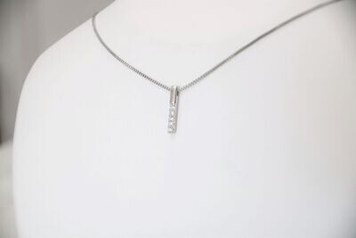 Beautiful trendy 925 sterling silver cz stick pendant necklace