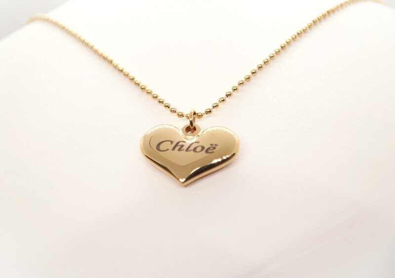 Collier Coeur personnalisé avec votre gravure, mesurant 19mm x 13mm au fabuleux placage Or 14K