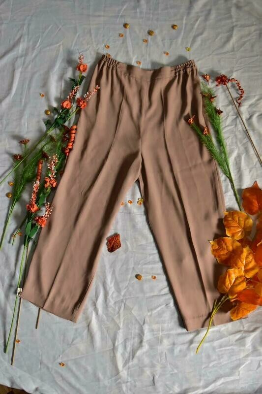 Pantalón culotte plisado