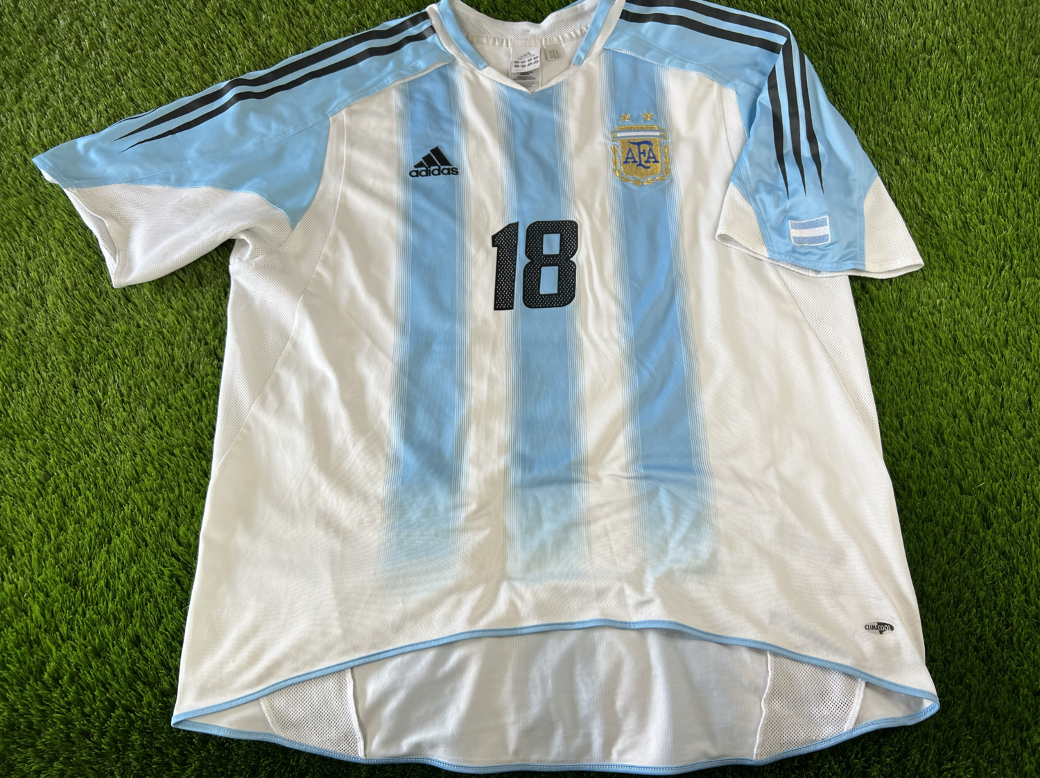 נבחרת ארגנטינה מדי בית 2004-2005 #18 מסי
