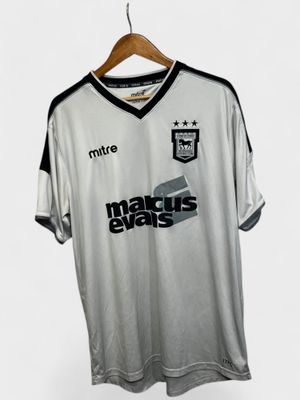 איפסוויץ&#39; טאון מדי חוץ 2012-2013