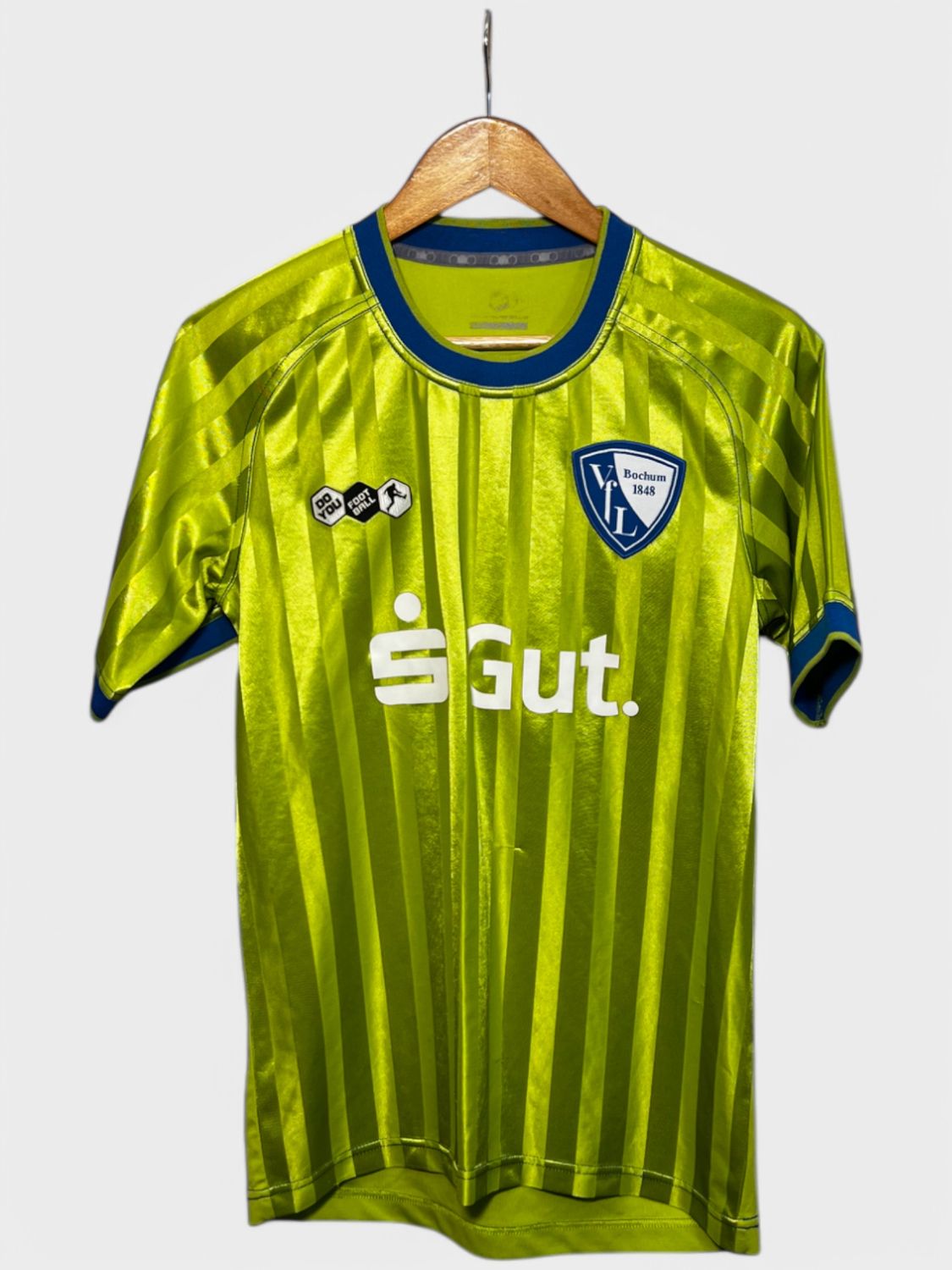 בוכום מדים שלישיים 2010-2011 #14