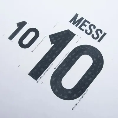 מסי 10 (הדפס רשמי) - חולצת 50 השנה של ארגנטינה 2024