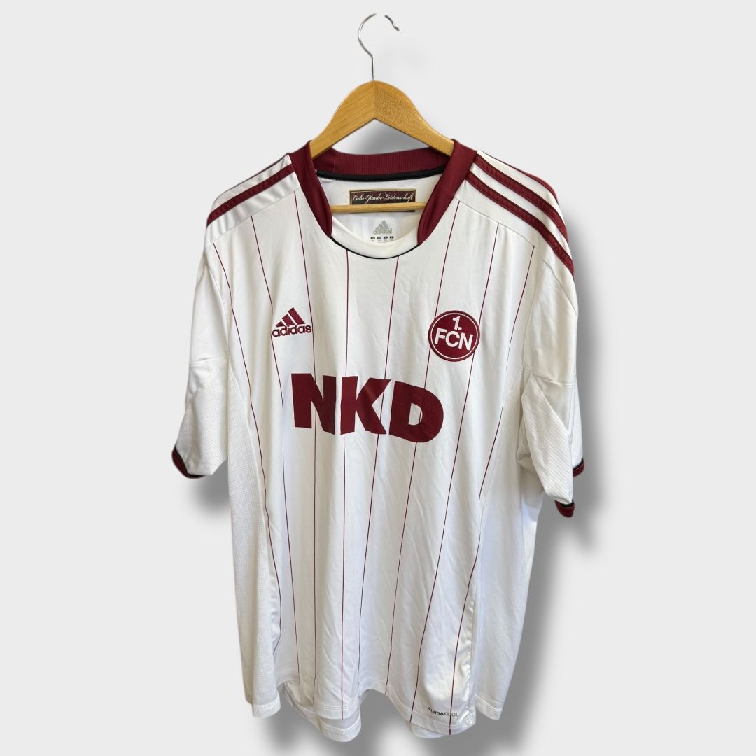 נירנברג מדי חוץ 2013-2014 #25 פינולה