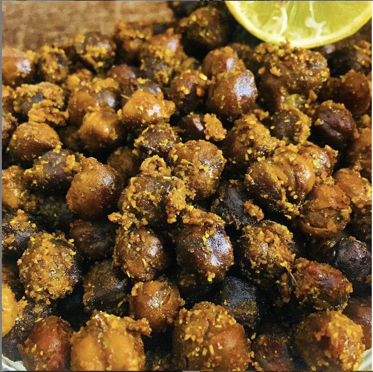 Khatte Chane (Pure Ghee Famous special Kala chana from Allahabad's famous shop)